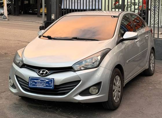 HYUNDAI HB20S 1.6 COMFORT PLUS 16V FLEX 4P AUTOMÁTICO HYUNDAI HB20S 1.6 COMFORT PLUS 16V FLEX 4P AUTOMÁTICO